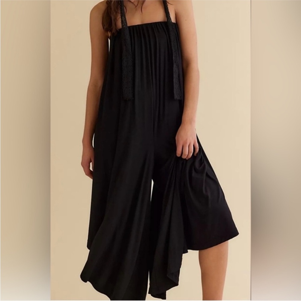 Free People Annika Romper S NWOT